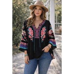 Black Floral Embroidered Boho Chic Whimisgoth Linen Peasant Top Bell Sleeve 2X